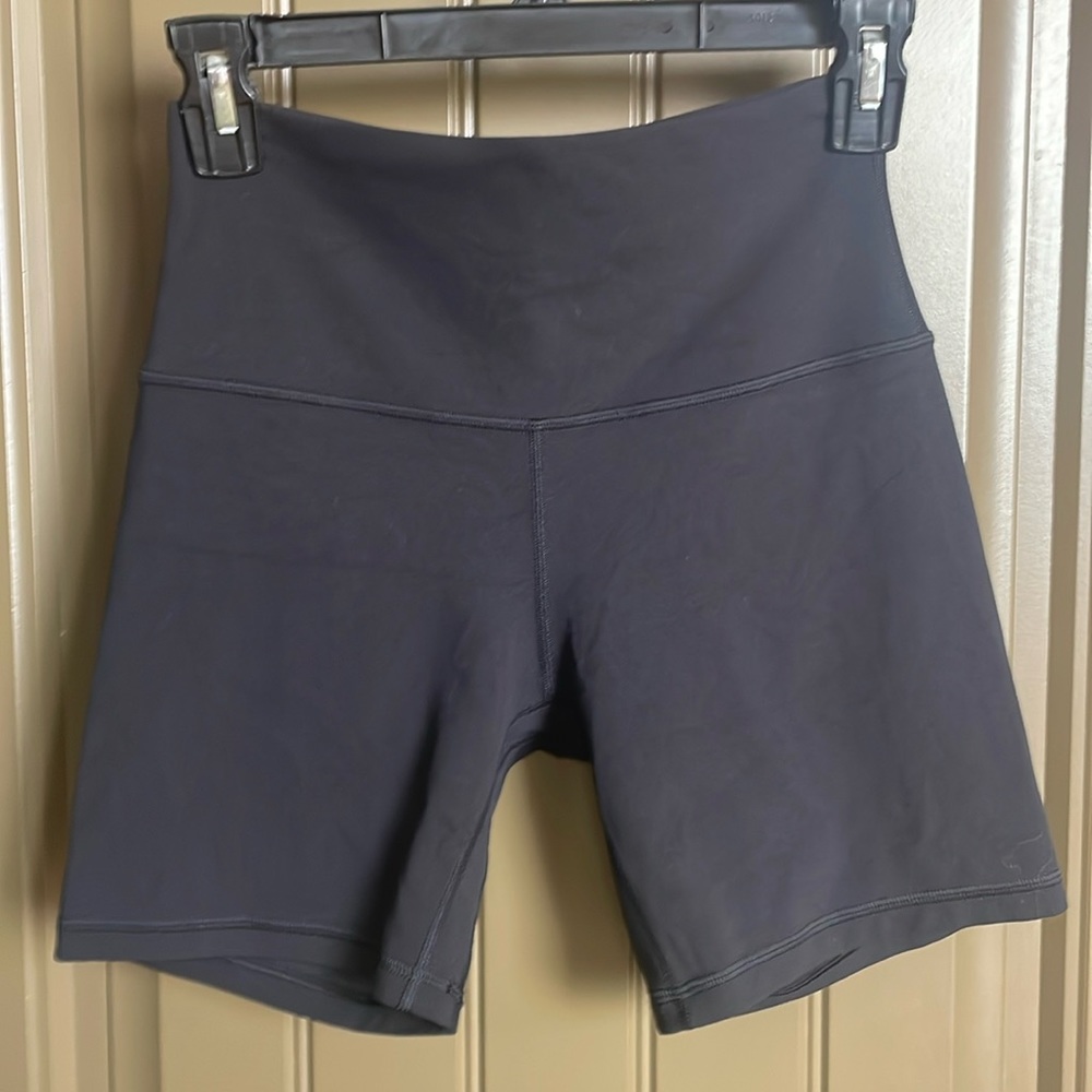 Lululemon Align Bike Shorts, Size 6